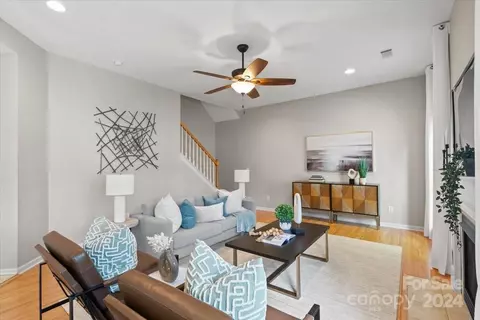 Living - 533 Evening Mist Dr, Fort Mill, SC 29708 photo 5 of 5