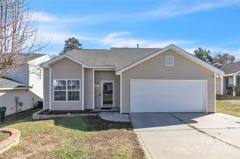 2018 Sunset Village 12 Dr #12, Charlotte, NC 28216
