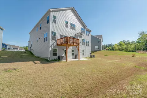 Exterior - 2967 Haley Cir, Davidson, NC 28036 photo 6 of 6
