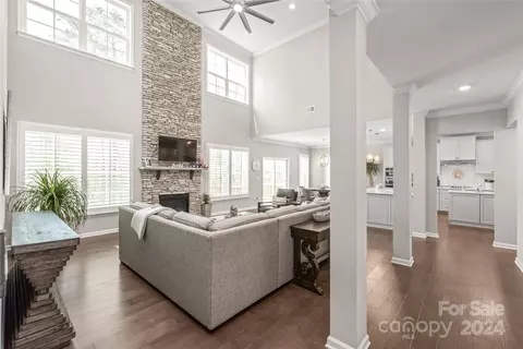 Living - 2967 Haley Cir, Davidson, NC 28036 photo 1 of 5