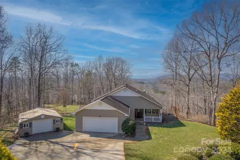 149 Balfour Dr, Rutherfordton, NC 28139