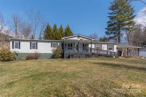 171 Frances Ln, Clyde, NC 28721