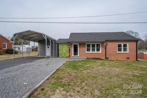 13 Pj Mcree Rd, Maiden, NC 28650
