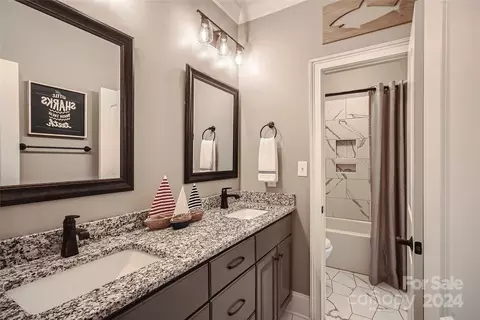Bath - 2926 Dodsworth Dr, Cramerton, NC 28032 photo 5 of 5