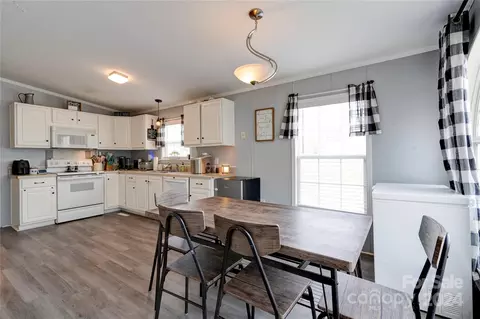 Kitchen - 222 Old Stubbs Rd, Cherryville, NC 28021 photo 1 of 6