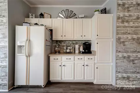 Kitchen - 222 Old Stubbs Rd, Cherryville, NC 28021 photo 5 of 6