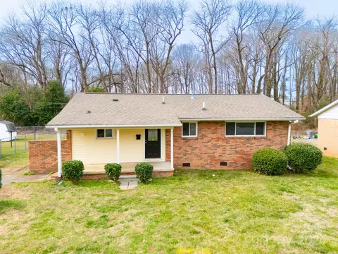 2111 Abelwood Rd, Charlotte, NC 28216