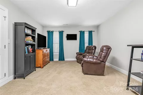 Living - 133 Drayton Ct, Mocksville, NC 27028 photo 4 of 4