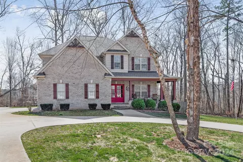 133 Drayton Ct, Mocksville, NC 27028