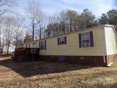 134 Parton Dr, Kings Mountain, NC 28086
