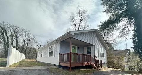 16 Hubbard Ave, Asheville, NC 28806