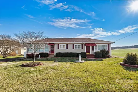 4198 Grace Chapel Rd, Granite Falls, NC 28630