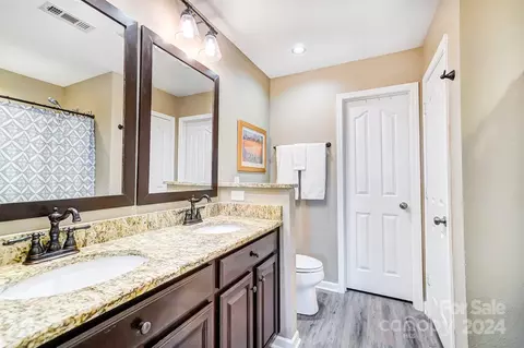 Bath - 810 Bartram Ave, Concord, NC 28025 photo 2 of 3