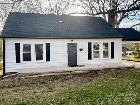 215 10th W St W, Salisbury, NC 28144
