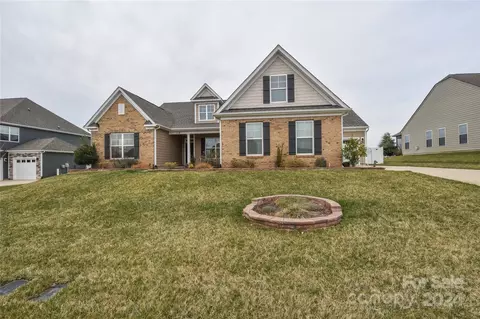 118 Caversham Dr, Mooresville, NC 28115