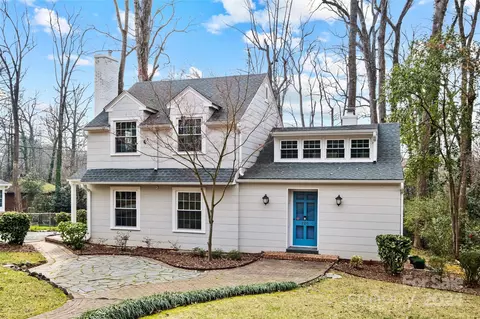 220 W Colonial Dr, Salisbury, NC 28144