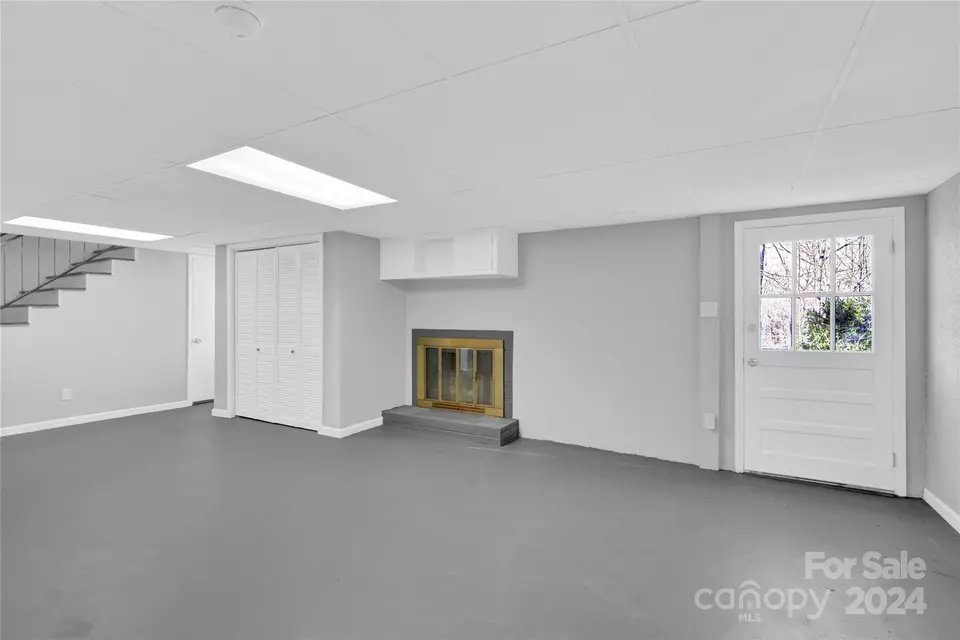 535 Carolina N Ave N, Statesville, NC 28677 41 Photos Movoto