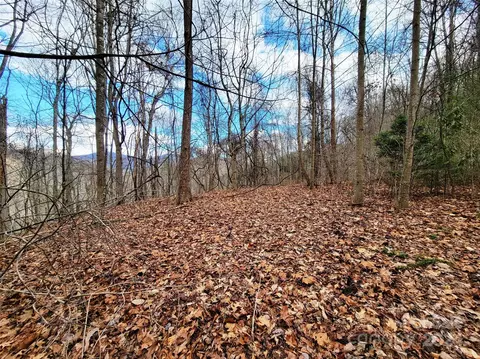 275 Sheila 45t 46t Dr #45T & 46T, Waynesville, NC 28785