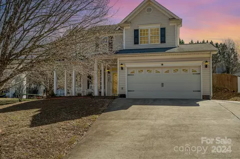 2388 Osprey Ct, Gastonia, NC 28056
