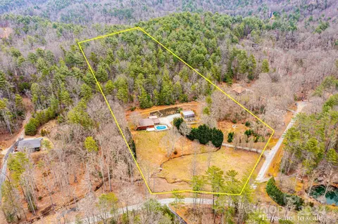 3707 Quinella Ln, Lenoir, NC 28645