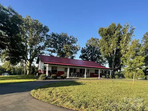 3060 Drumstand Rd, Stony Point, NC 28678
