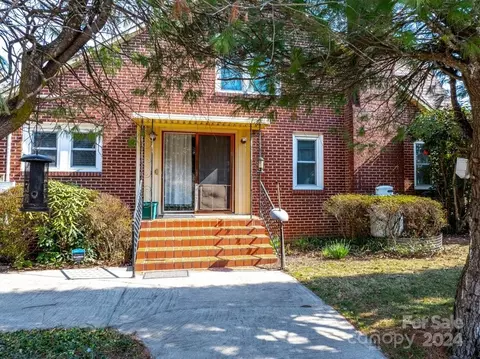 Exterior - 527 E Oak St, Marion, NC 28752 photo 18 of 24