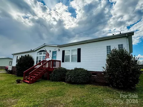 31329 Garrett Way, Albemarle, NC 28001