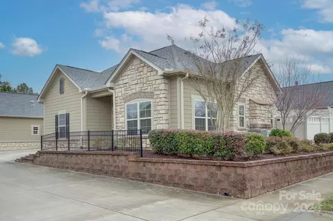 4913 Polo Gate Blvd, Charlotte, NC 28216