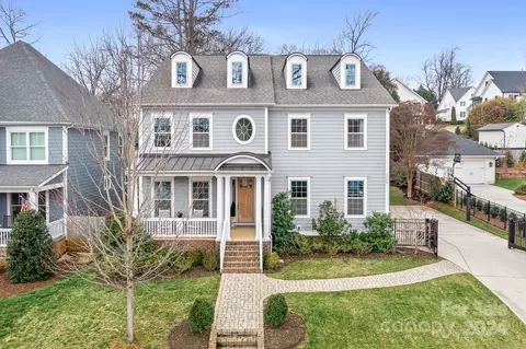 3146 Fairfax Dr, Charlotte, NC 28209
