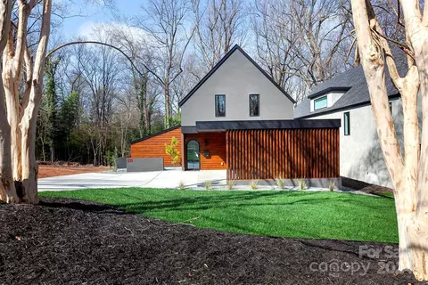 1735 Seifert Cir, Charlotte, NC 28205