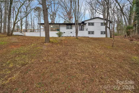 400 Crestview Dr, Albemarle, NC 28001