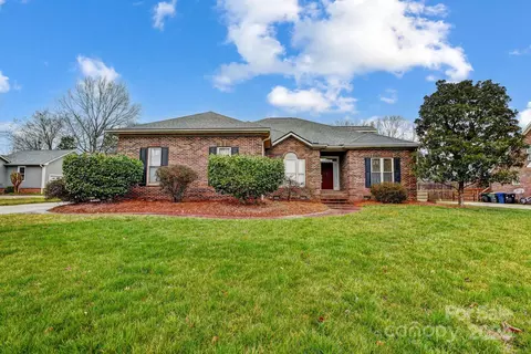 4479 Turnberry Ct, Concord, NC 28027