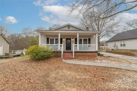 582 Main St, Concord, NC 28027