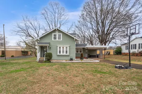 145 West Ave, Troutman, NC 28166
