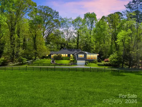 176 Harwood Ln, Tryon, NC 28782