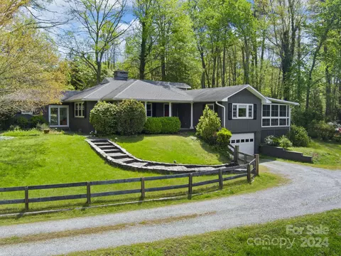 Exterior - 176 Harwood Ln, Tryon, NC 28782 photo 2 of 8