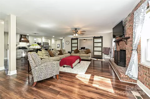 Living - 266 Saddle Rd, Lancaster, SC 29720 photo 1 of 5