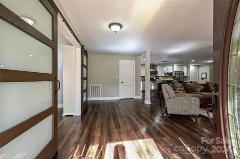 Entry Way - 266 Saddle Rd, Lancaster, SC 29720 photo 1 of 2
