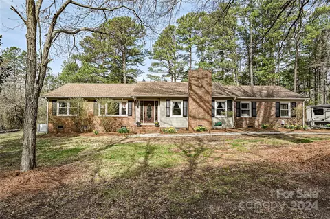 Exterior - 266 Saddle Rd, Lancaster, SC 29720 photo 1 of 10