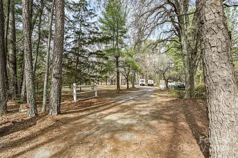 View/Area - 266 Saddle Rd, Lancaster, SC 29720 photo 3 of 4