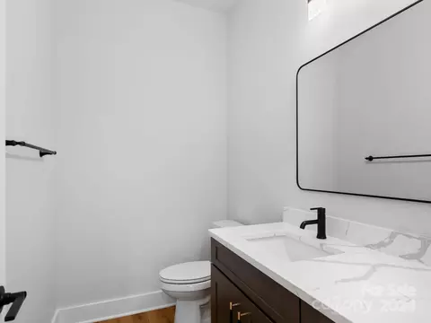 Bath - 70 Reta Rd, Fairview, NC 28730 photo 6 of 6