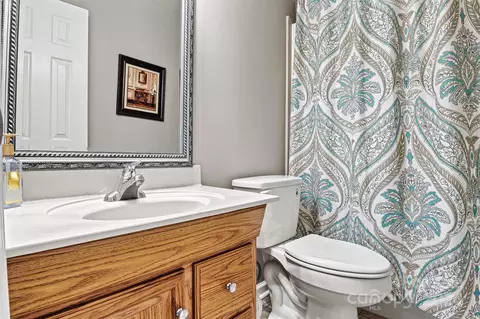 Bath - 8553 Hagers Ferry Rd, Denver, NC 28037 photo 5 of 5