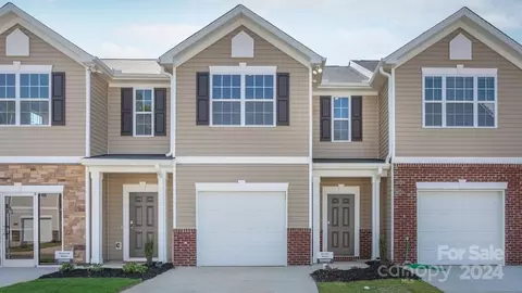 5521 Carrington Ct, Trinity, NC 27370 photo 2