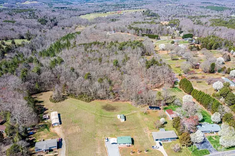 5921 Leil Rd, Hickory, NC 28602 photo 16