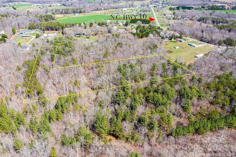 5921 Leil Rd, Hickory, NC 28602
