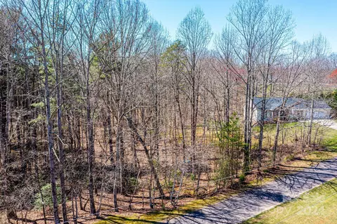 5921 Leil Rd, Hickory, NC 28602 photo 5