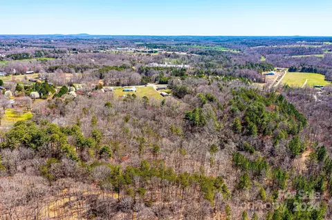 5921 Leil Rd, Hickory, NC 28602 photo 10