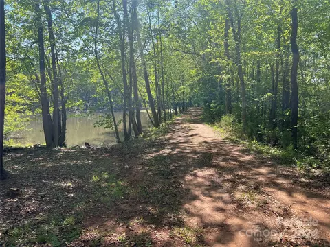 284 Womack Lake Rd, Forest City, NC 28043