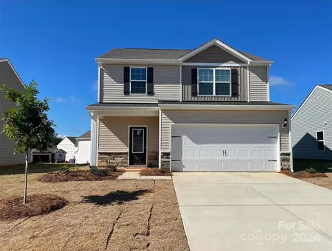 3202 Maple Ridge Dr, Gastonia, NC 28052