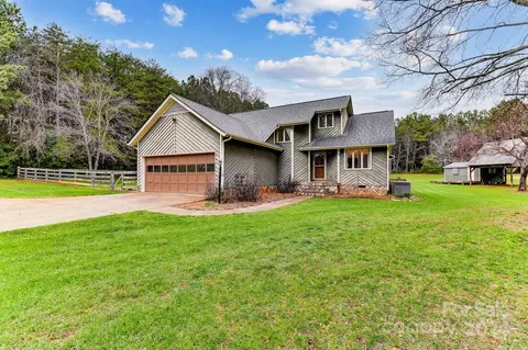 7743 Mcconnell Rd, Denver, NC 28037